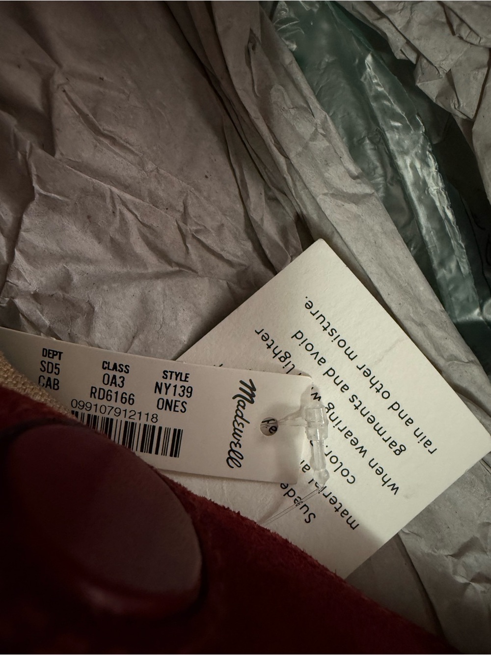Madewell Mini Pouch in suede - Cranberry NWT - Picture 4 of 10